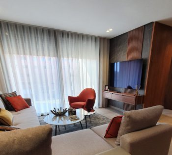 Meuble TV avec barsage