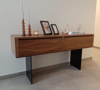 Table console en bois et métal